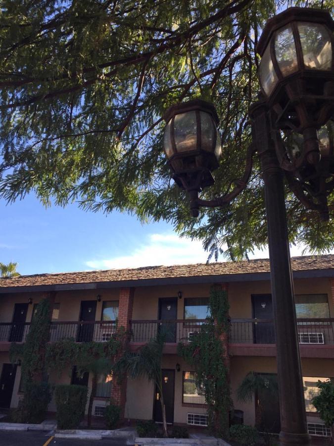 Hotel Siesta Real メヒカリ エクステリア 写真