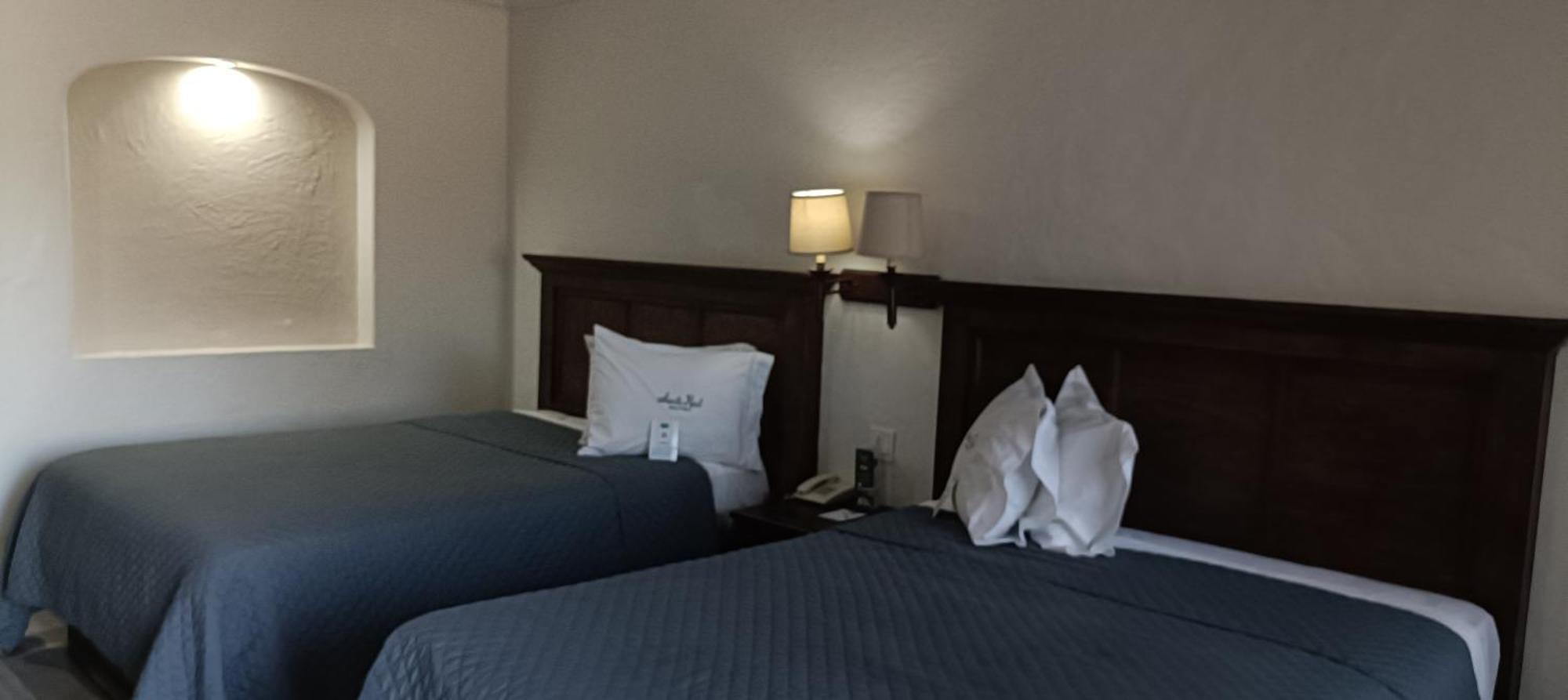 Hotel Siesta Real メヒカリ エクステリア 写真