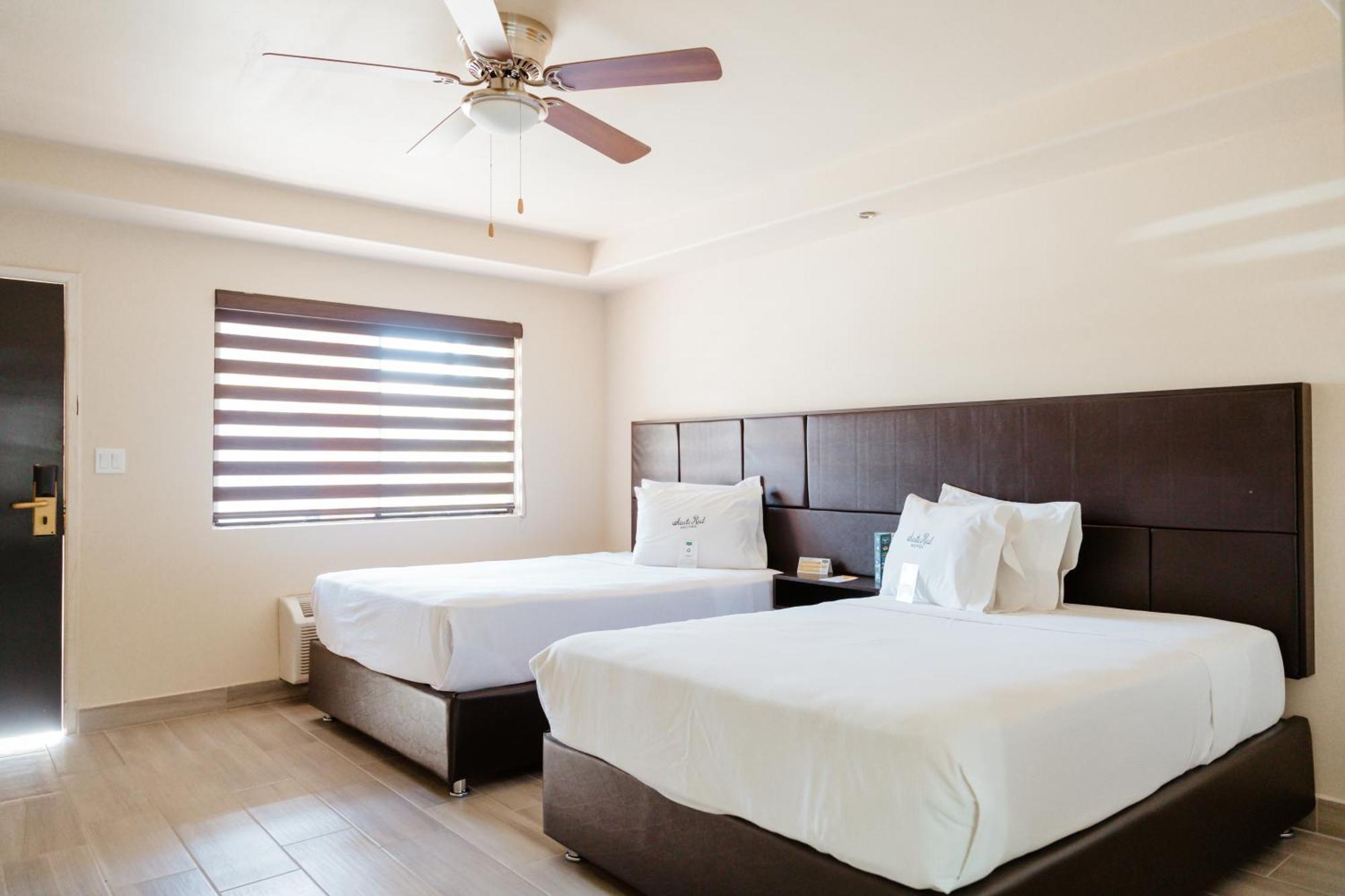 Hotel Siesta Real メヒカリ エクステリア 写真