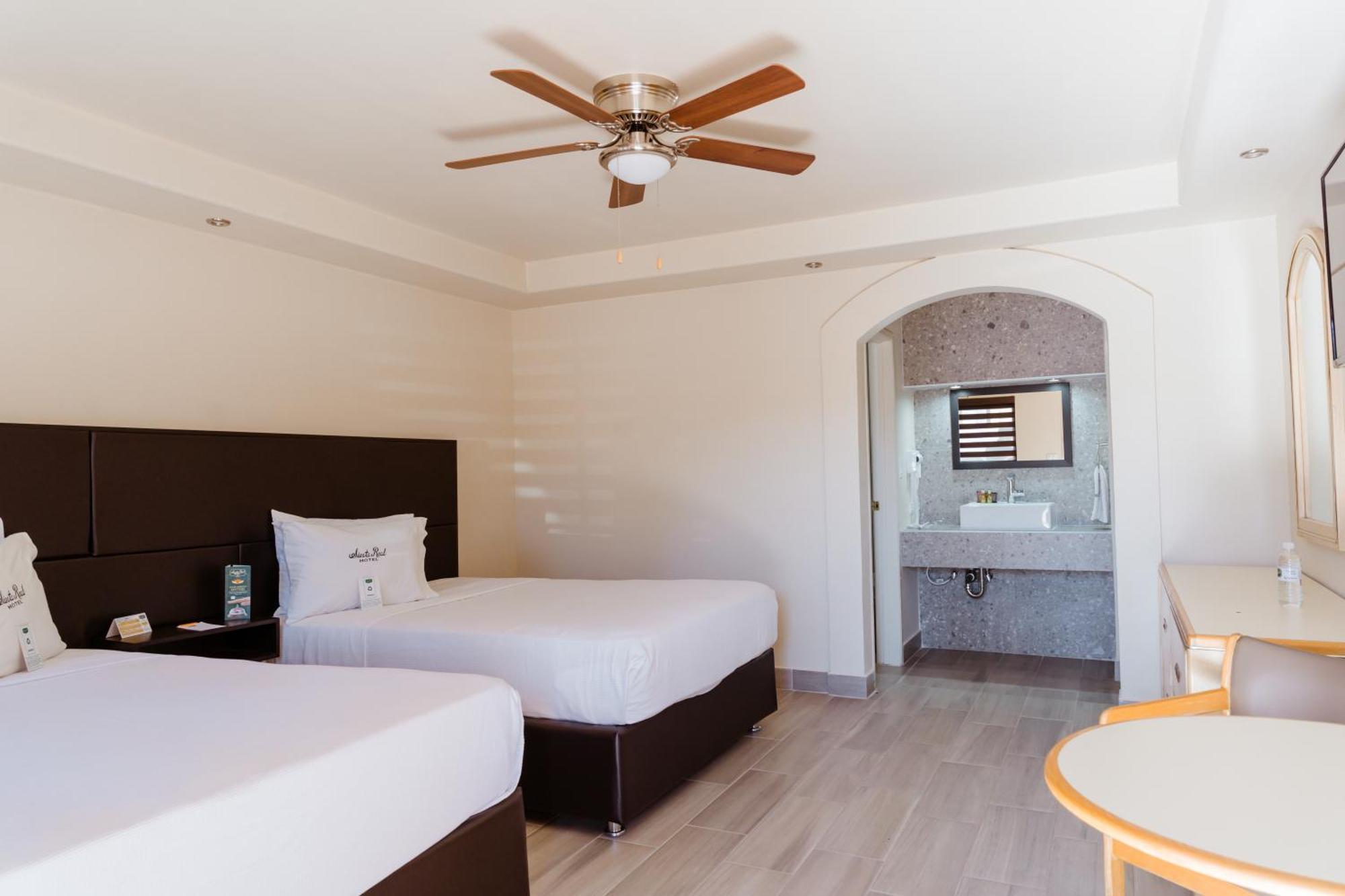 Hotel Siesta Real メヒカリ エクステリア 写真