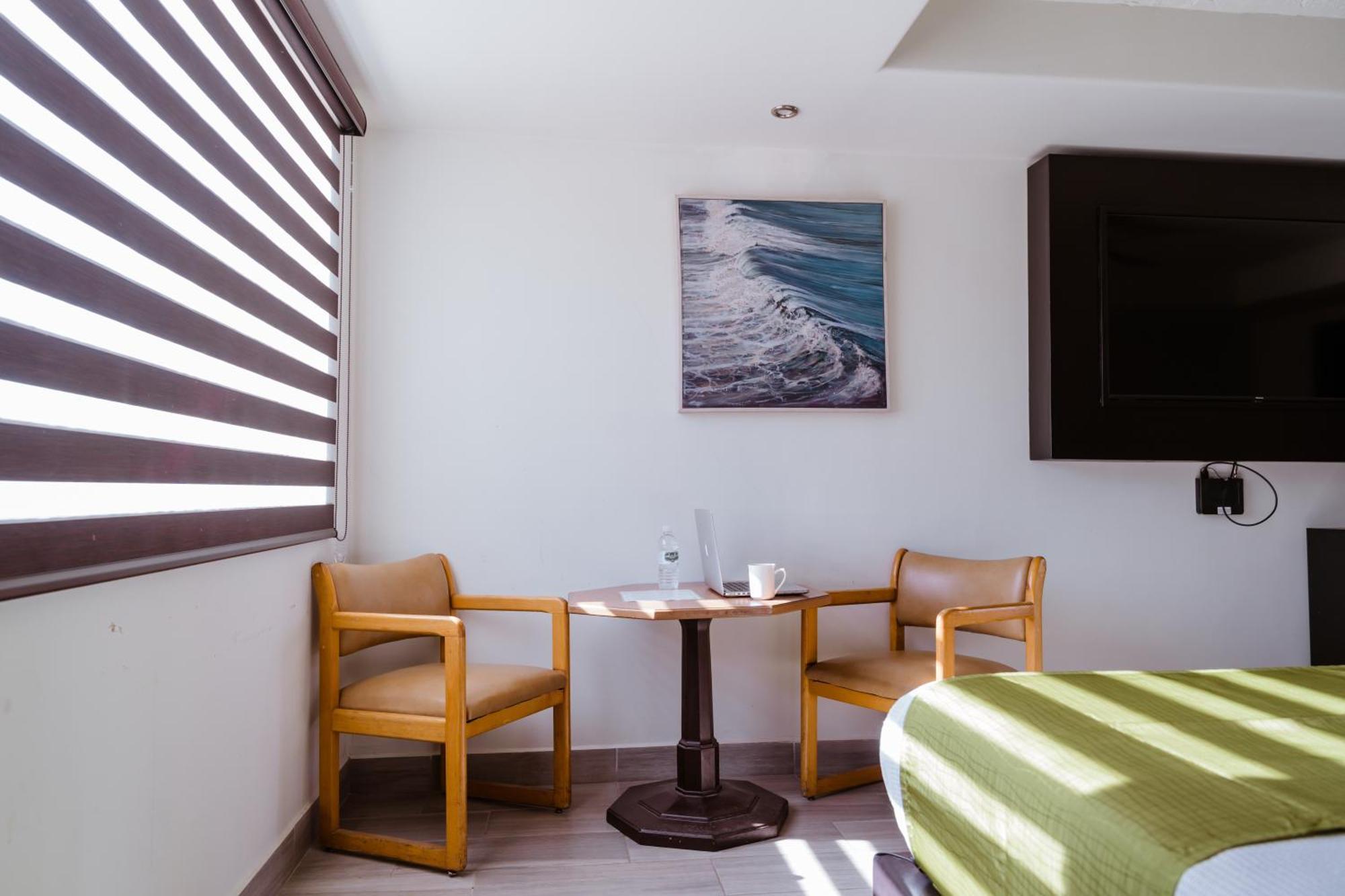 Hotel Siesta Real メヒカリ エクステリア 写真